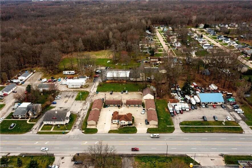 More Photos Of 3537 Liberty Ave, Vermilion Hotel For Sale