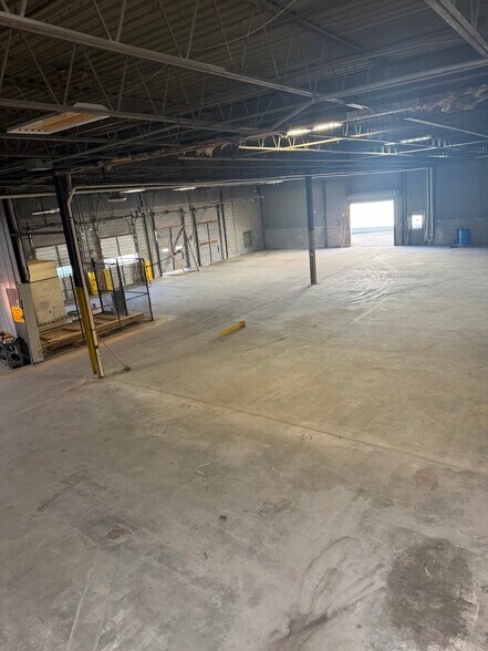 More Photos Of 753 Enterprise Rd, Dillon Industrial For Sale