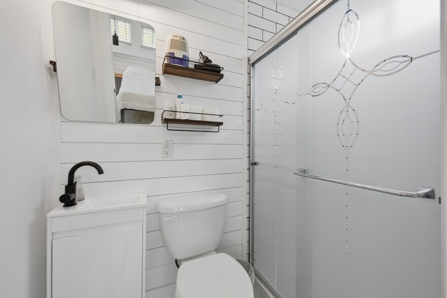More Photos Of 14619 Highway 36 South, Somerville Specialty For Sale