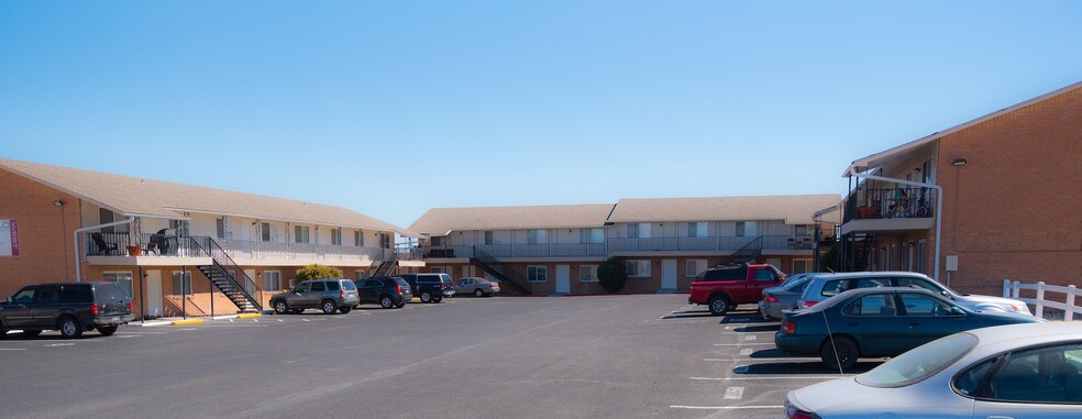 More Photos Of 334 S Archdale Dr, Pueblo West Apartments For Sale