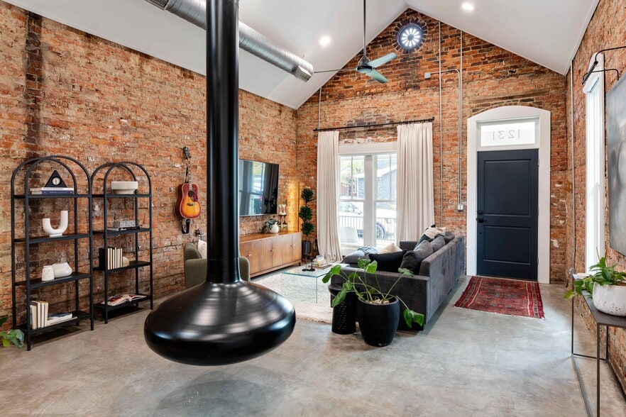 More Photos Of 1231 6th Ave N, Nashville Loft Creative Space For Lease
