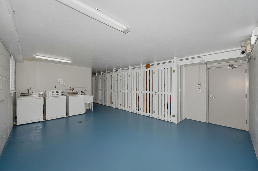 More Photos Of 2301 Salvador St, Cincinnati Apartments For Sale