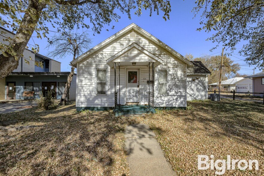 More Photos Of 130 S 5th St, Hebron Apartments For Sale