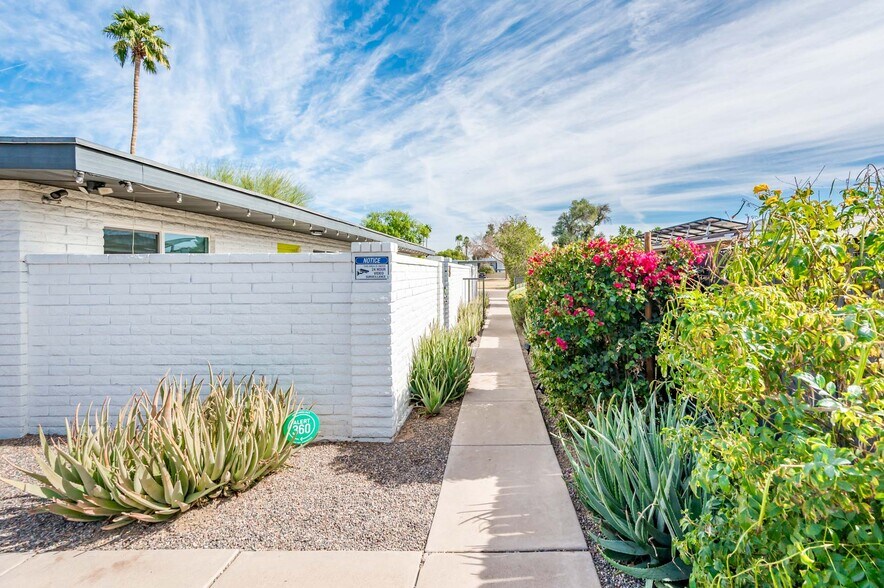 More Photos Of 3338 N 67th St, Scottsdale Multifamily For Sale