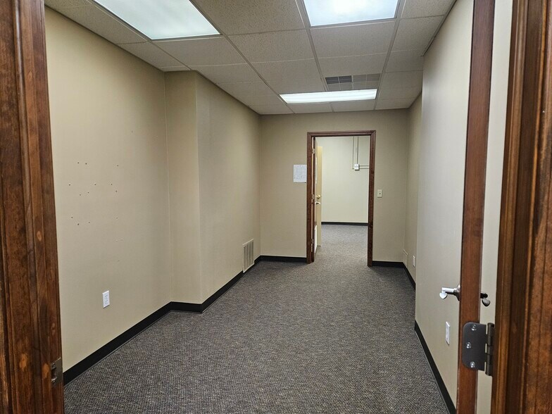 More Photos Of 6270 State St, Saginaw Freestanding For Sale