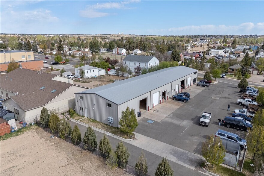 More Photos Of 3823 Cheyenne St, Cheyenne General Retail For Lease