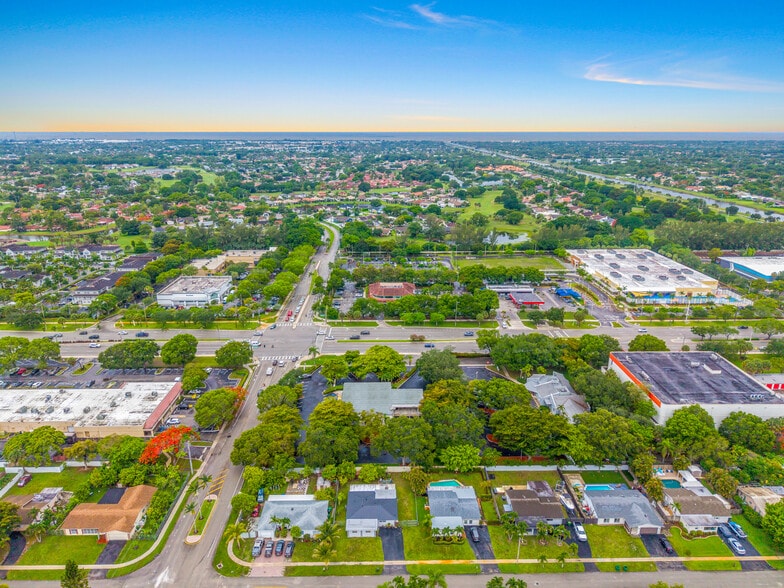 More Photos Of 8200 N University Dr, Tamarac Bank For Sale