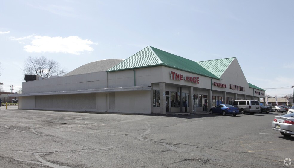 More Photos Of 681 Newark Ave, Elizabeth Unknown For Lease