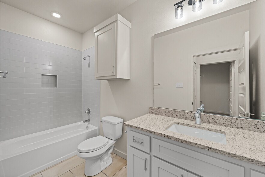 More Photos Of 7030-7036 41st st, Lubbock Apartments For Sale