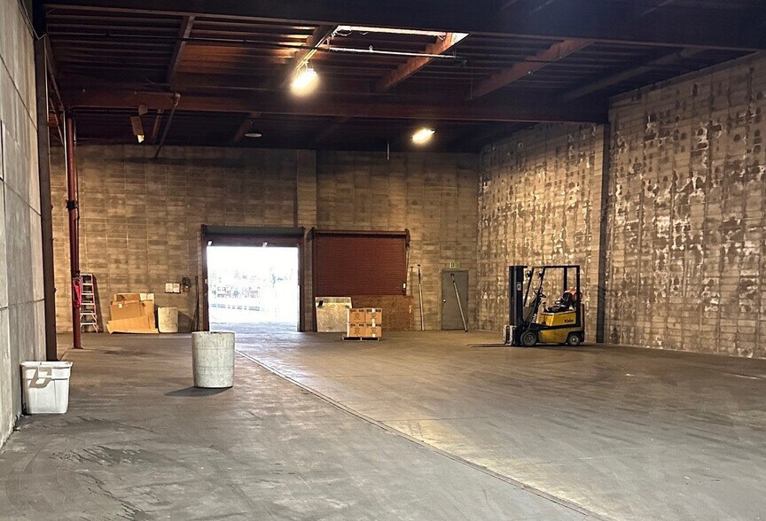 More Photos Of 175 2nd St, Oakland Manufacturing For Sale