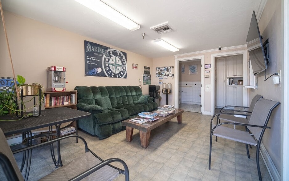 More Photos Of 1146 N Melrose Dr, Vista Warehouse For Sale