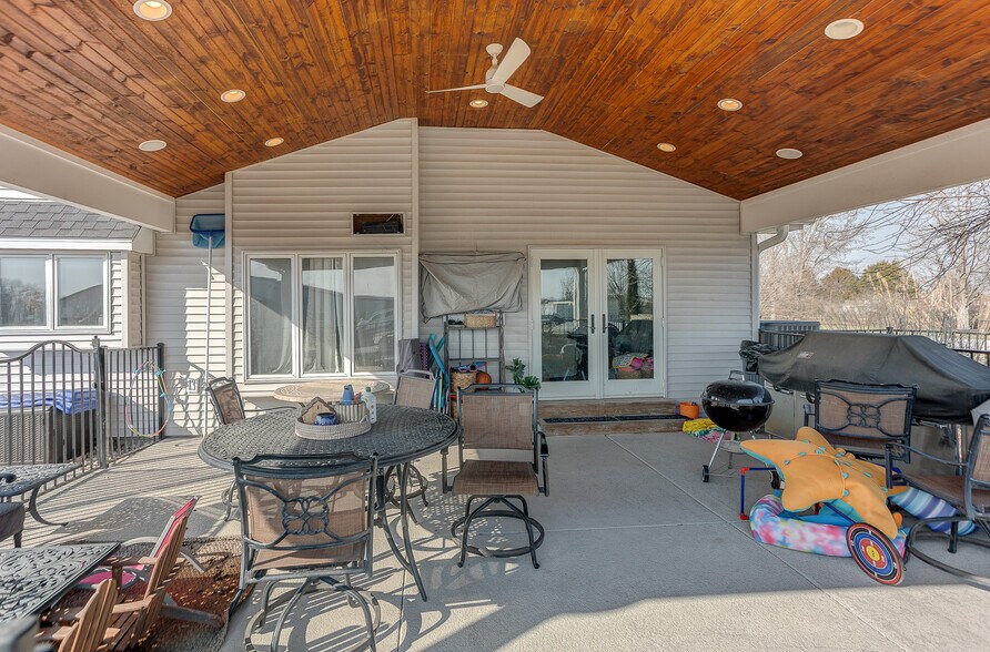 More Photos Of 836 E Highway N, Wentzville Flex For Sale