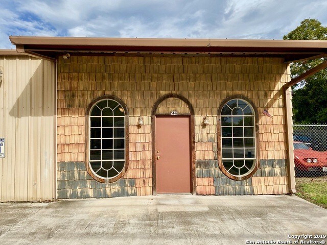 More Photos Of 5447 Seguin Rd, Kirby Auto Repair For Sale