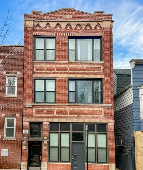 Primary Photo Of 3912 N Ashland Ave, Chicago Apartments For Sale