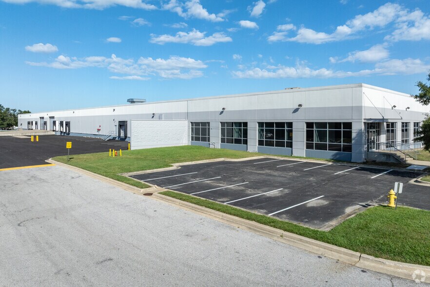 More Photos Of 9325 Snowden River Pky, Columbia Warehouse For Lease