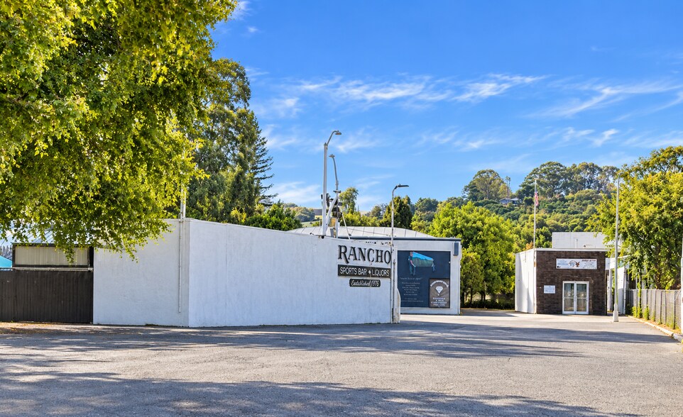 More Photos Of 3912 San Pablo Dam Rd, El Sobrante Restaurant For Sale
