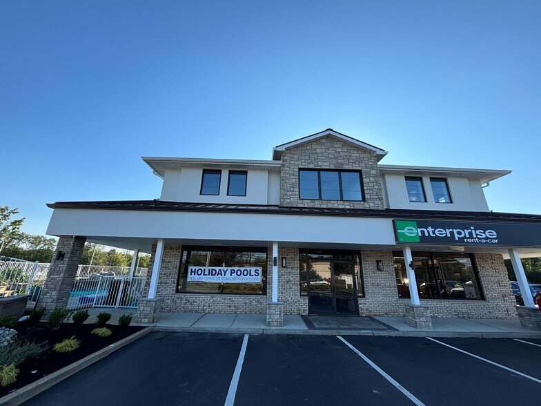 More Photos Of 3443 US Highway 9, Freehold Unknown For Lease