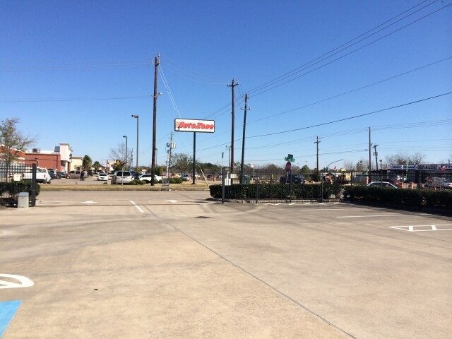 More Photos Of 12112 Bellaire Blvd, Houston Medical For Lease