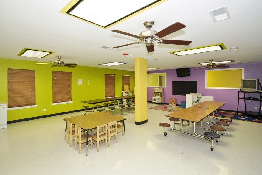 More Photos Of 1220 Mulcahy St, Rosenberg Religious Facility For Sale