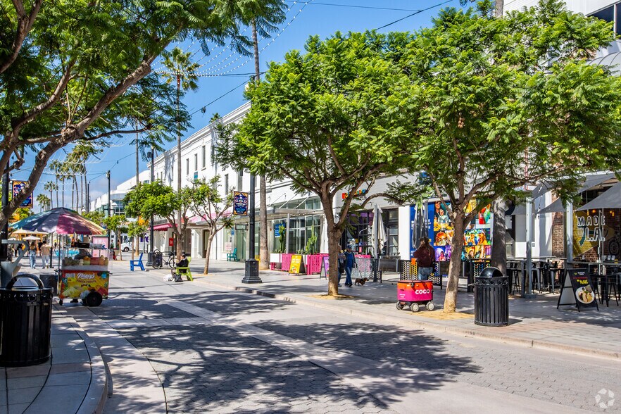 More Photos Of 1315 3rd Street Promenade, Santa Monica General Retail For Lease