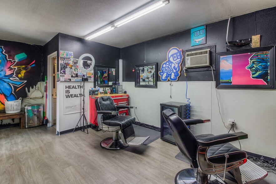 More Photos Of 4813 Tieton Dr, Yakima Storefront Retail Office For Sale