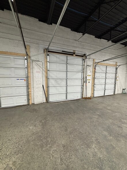 More Photos Of 1770-1810 Lemoyne Ave, Syracuse Warehouse For Lease