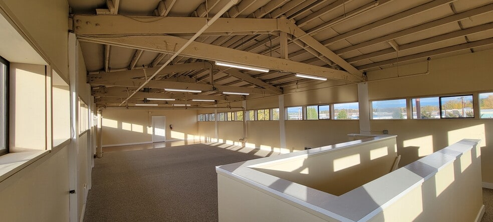 More Photos Of 3511 136th St NE, Marysville Manufacturing For Lease