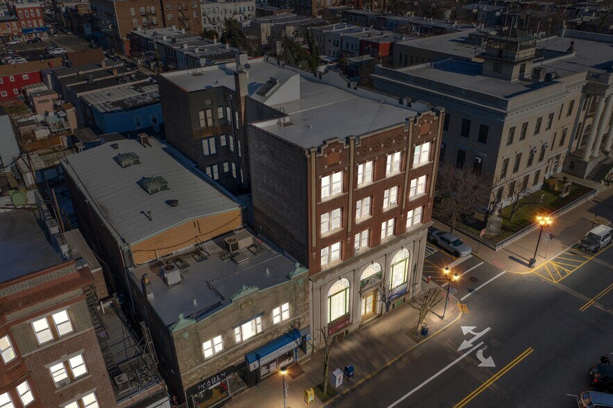 More Photos Of 440 60th St, West New York Apartments For Lease