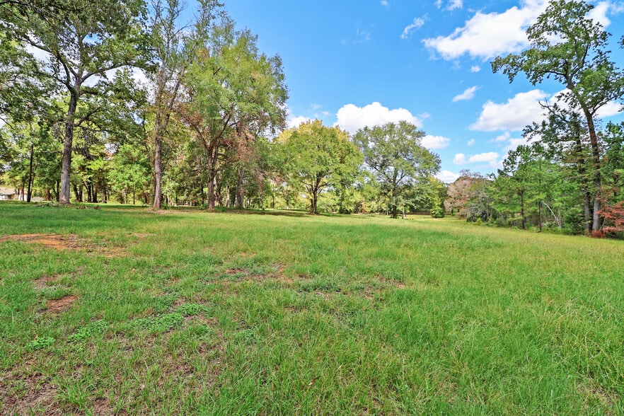 More Photos Of , Grapeland Unknown For Sale