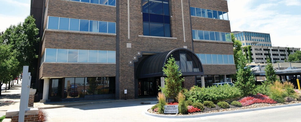 Primary Photo Of 600 Broadway Blvd, Kansas City Office For Lease