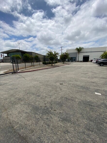 More Photos Of 3801 Artesia Ave, Fullerton Warehouse For Lease