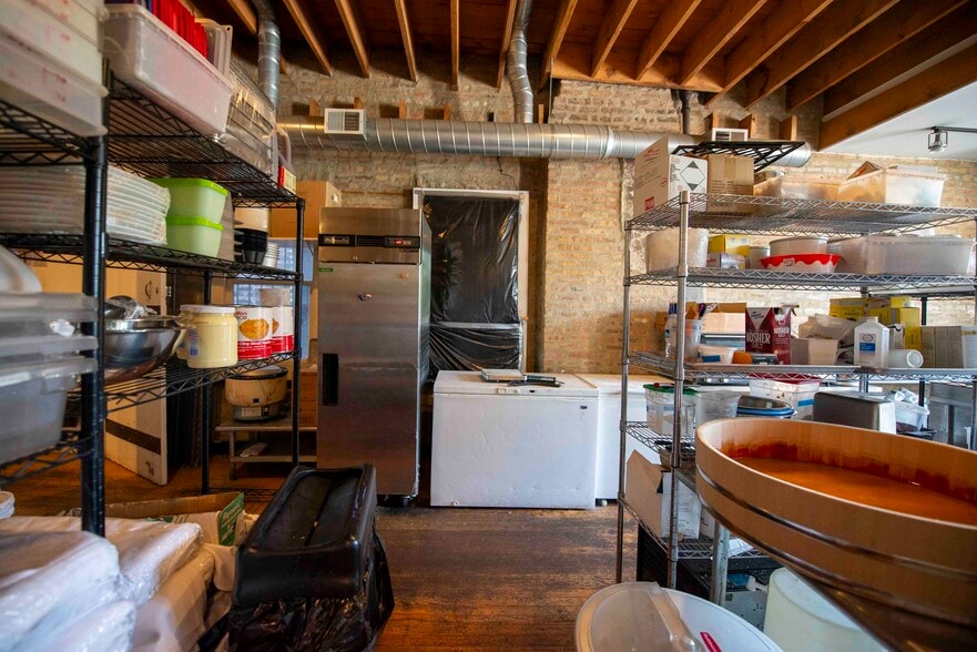 More Photos Of 1829 W Chicago Ave, Chicago Storefront Retail Residential For Lease