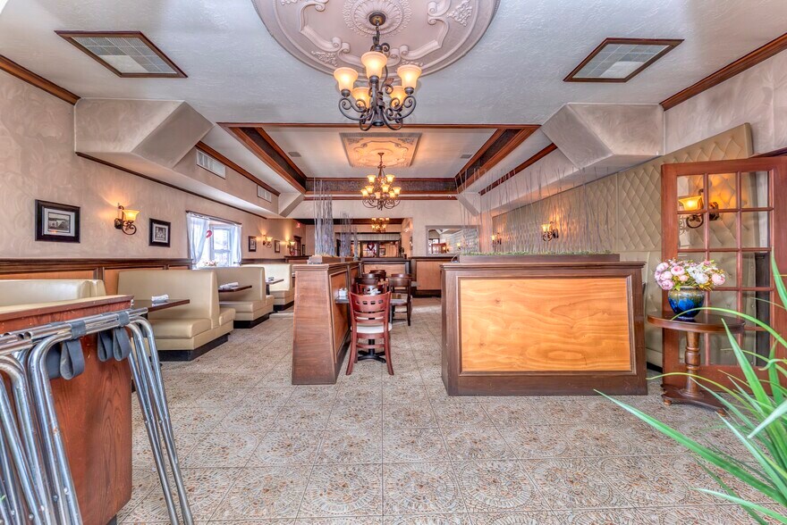 More Photos Of 812 Ulster Ave, Kingston Freestanding For Sale