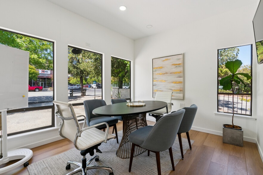 More Photos Of 3385 Mt Diablo Blvd, Lafayette Office For Lease