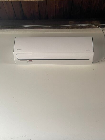 More Photos Of 1321 W Broad St, Quakertown Medical For Lease