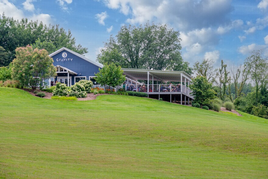 More Photos Of 10220 Lauer Rd, Baroda Winery Vineyard For Sale