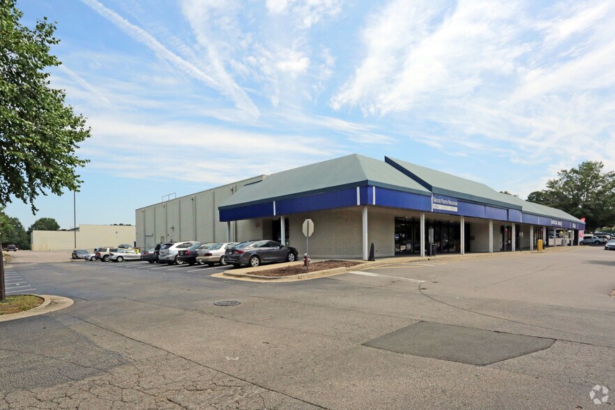 More Photos Of 3615-3677 New Bern Ave, Raleigh Storefront For Lease