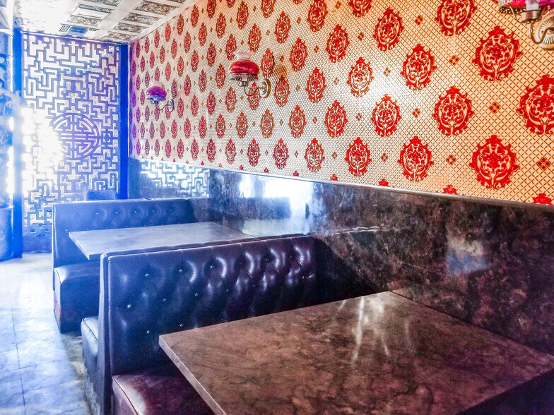 More Photos Of 2147-2159 N Texas St, Fairfield Restaurant For Lease