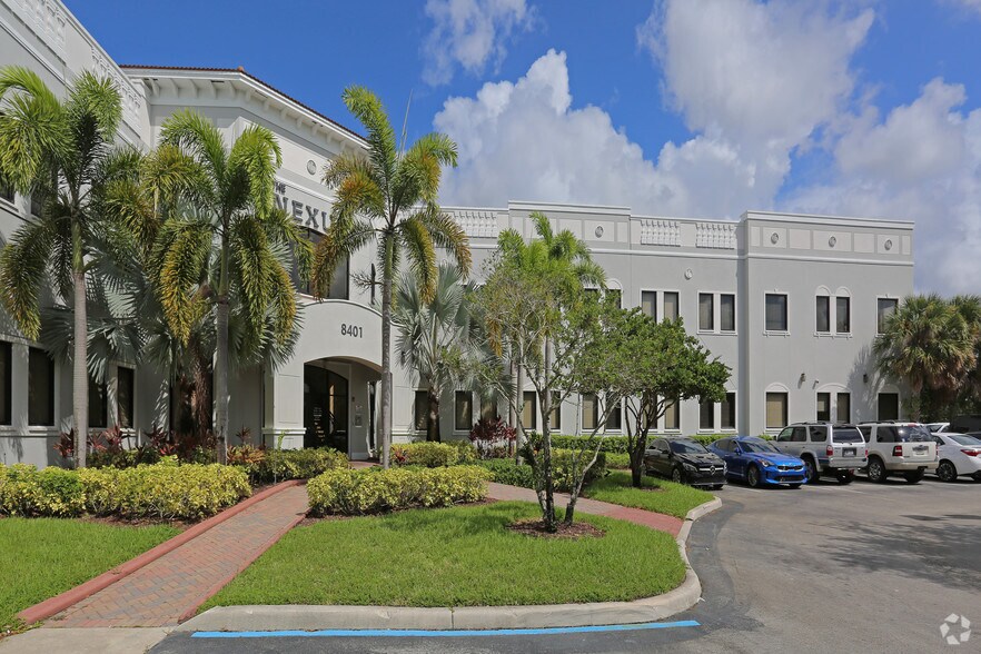 More Photos Of 8461 Lake Worth Rd, Lake Worth Unknown For Lease