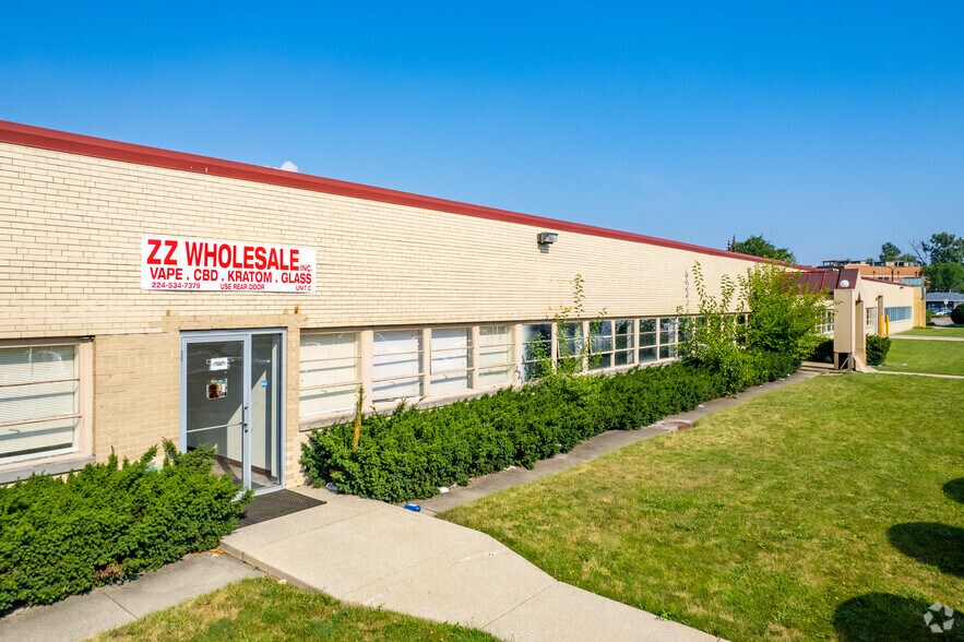 More Photos Of 6500 N Lincoln Ave, Lincolnwood Light Manufacturing For Sale