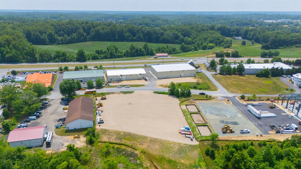 More Photos Of 7615 Meadow Run Ln, Owings Land For Lease