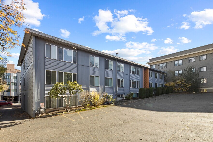 More Photos Of 507 19th Ave E, Seattle Apartments For Sale