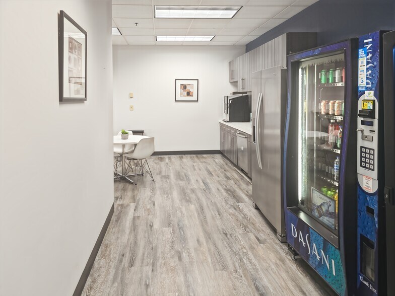 More Photos Of 3235 Satellite Blvd, Duluth Coworking Space