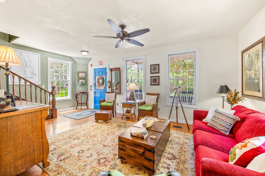 More Photos Of 89 Cedar St, Saint Augustine Hotel For Sale