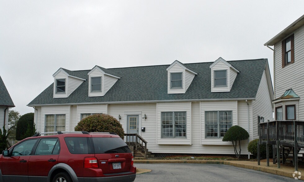 More Photos Of , Hampton Office For Sale