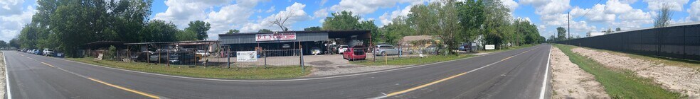 More Photos Of 7206 Killough St, Houston Auto Repair For Lease