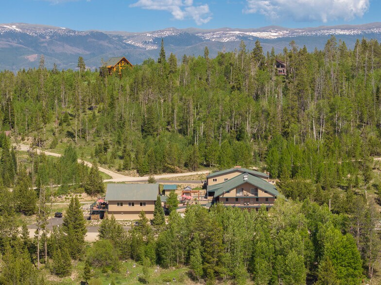 More Photos Of 425 County Road 5001, Fraser Hotel For Sale