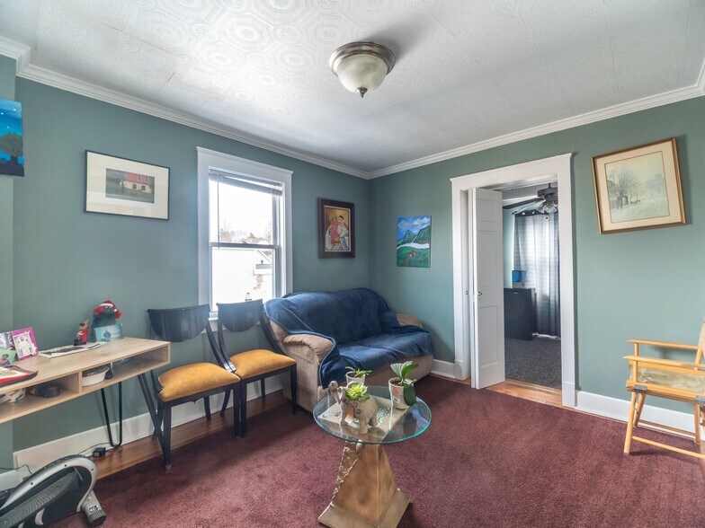 More Photos Of 121 Regent St, Port Chester Funeral Home For Sale