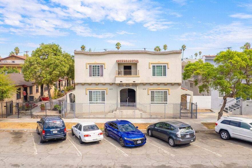 Primary Photo Of 1526-1532 Cedar Ave, Long Beach Apartments For Sale