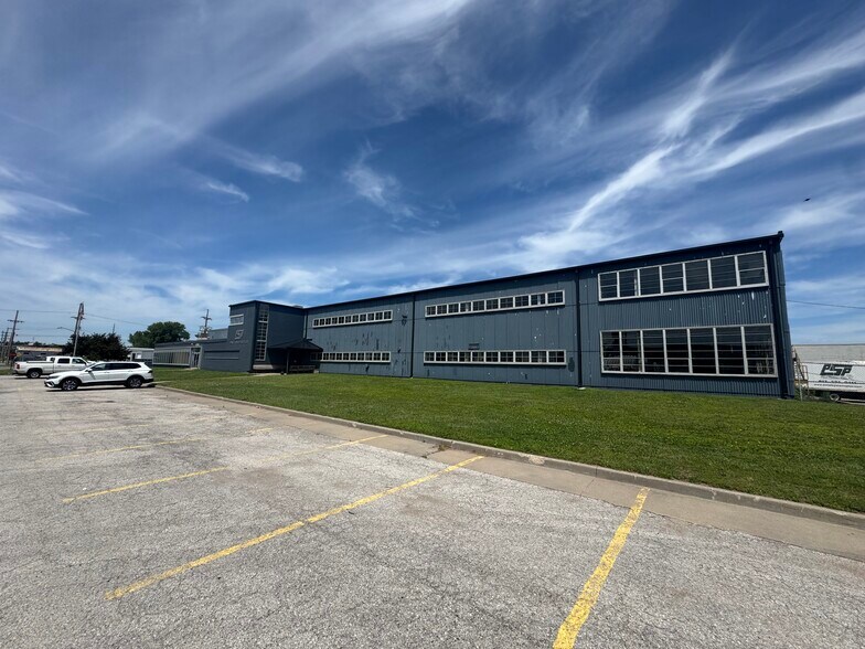 Primary Photo Of 3255 Harvester Rd, Kansas City Warehouse For Sale